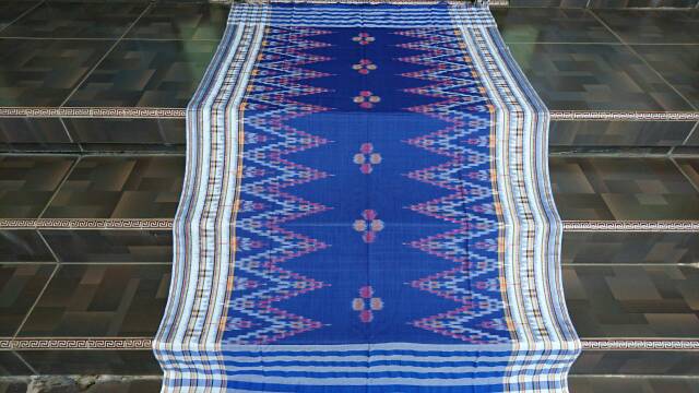 Kain Tenun Skaff (Sarung Pantai)