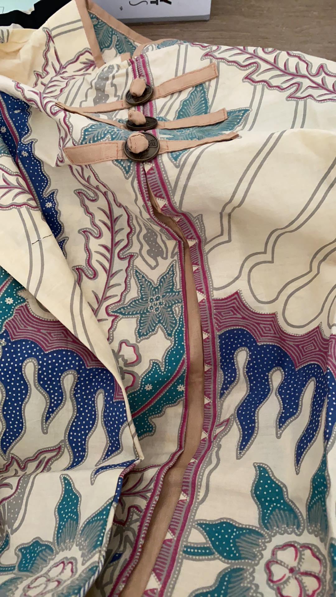 Tunik Dhanur Dara | Dress Batik Wanita Model Flui Depan