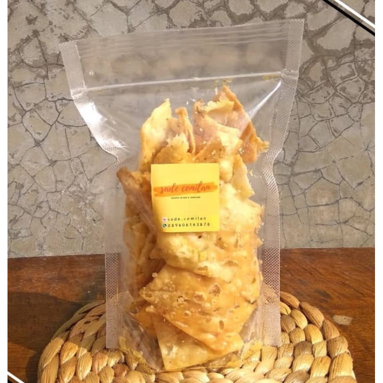 

Keripik Pangsit