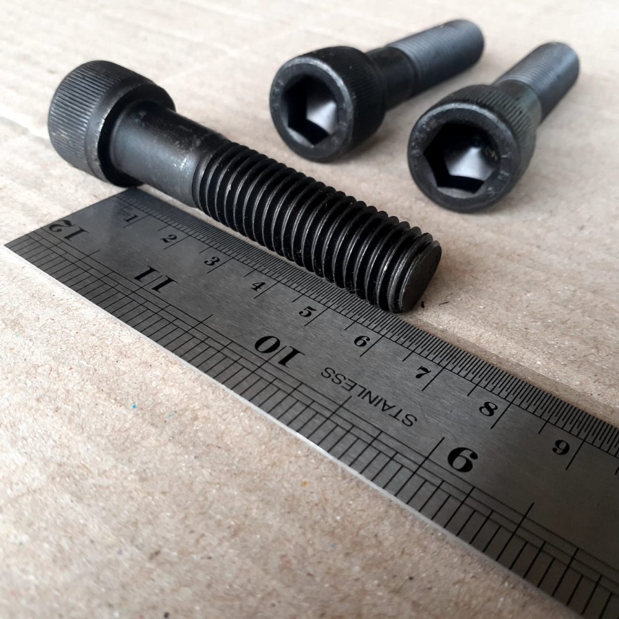 BAUT L BAJA M14 X 60 / BAUT M14 / BAUT 22  KUNCI L12 / L 12 HALF DRAT / BAUT L M14 X 60 / BAUT L M14