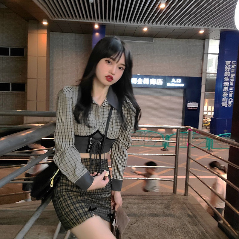 Hot girl plaid stitching short waist kemeja lengan panjang tas pinggang tinggi hip acara tipis rok s