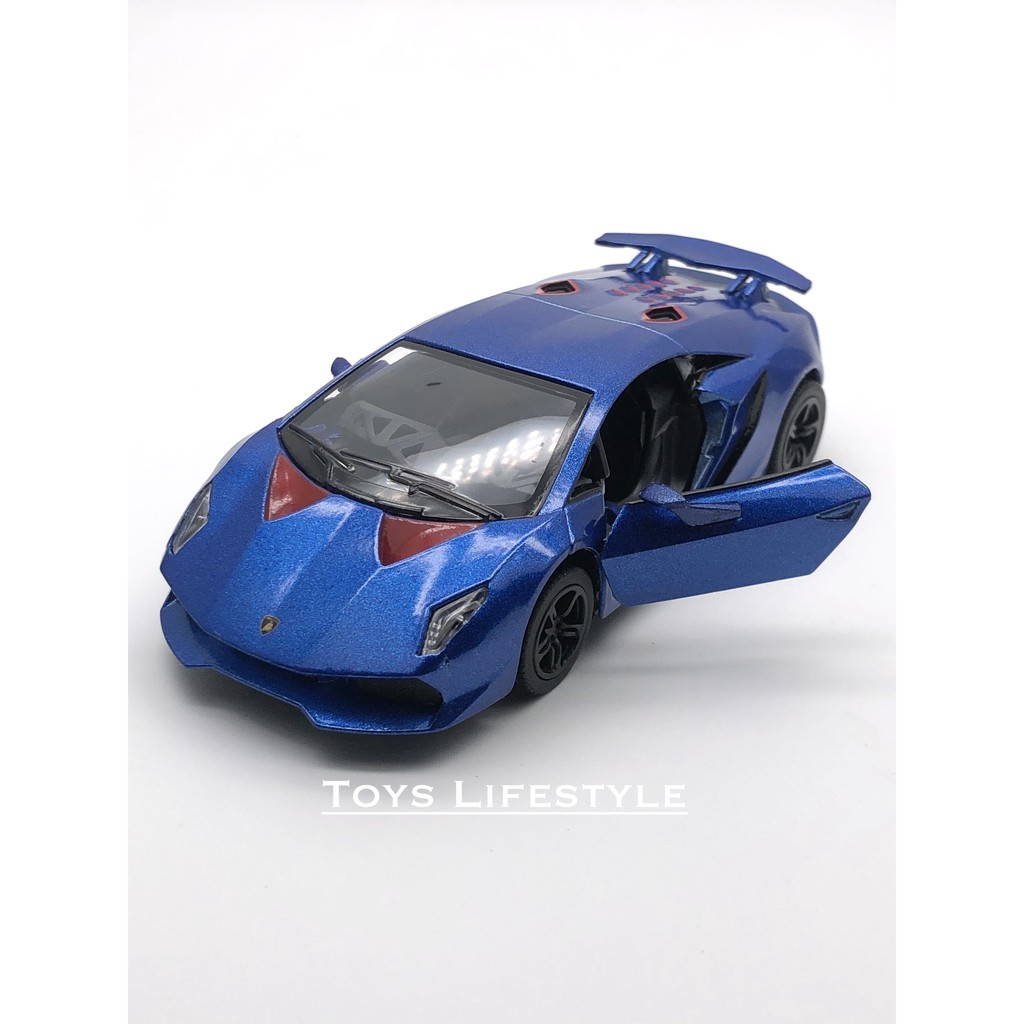 Kinsmart Diecast - Lamborghini Sesto Elemento Skala 1:36 (Biru)