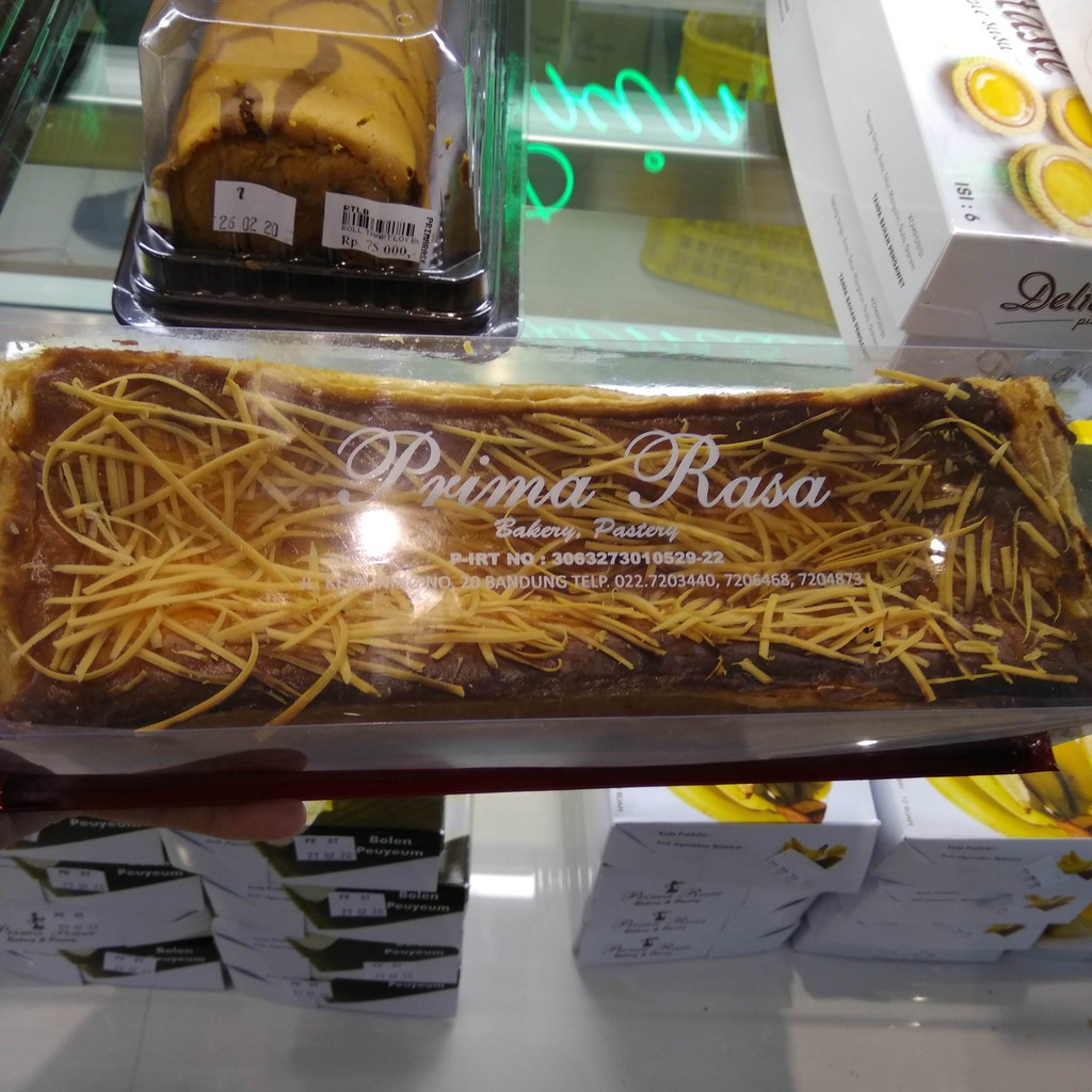 

READY CIKARANG 24 MAY 2025 - PASTRY CHEESE CAKE PRIMA RASA BANDUNG BEST SELLER SALE PROMO ORIGINAL GIFT PARCEL IDUL FITRI HAMPERS