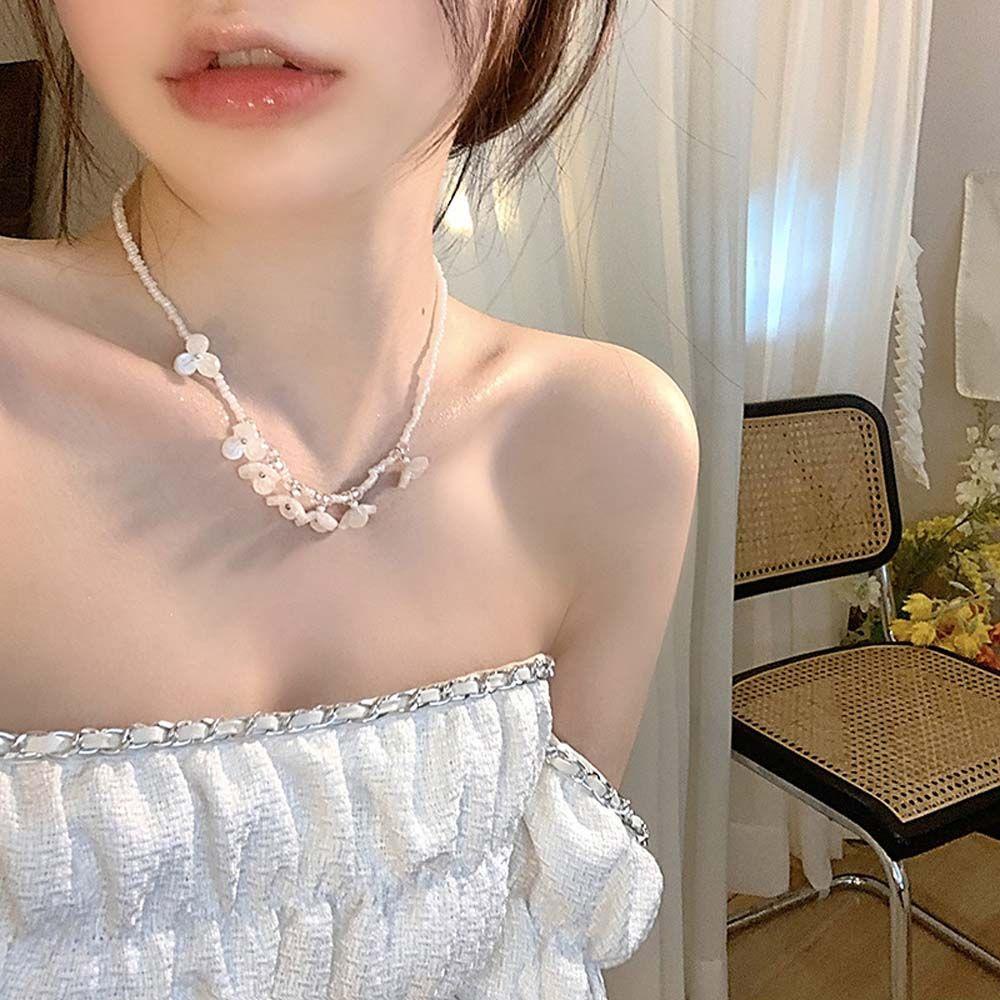 Mxbeauty Kalung Manik Padi Vintage Gadis Sederhana Klavikula Rantai Mutiara Kecil Musim Panas Kalung Kristal Kalung Bunga