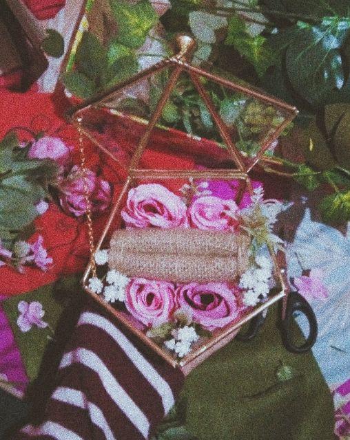 Tempat Cincin Goni Untuk Terarium Ring Bearer