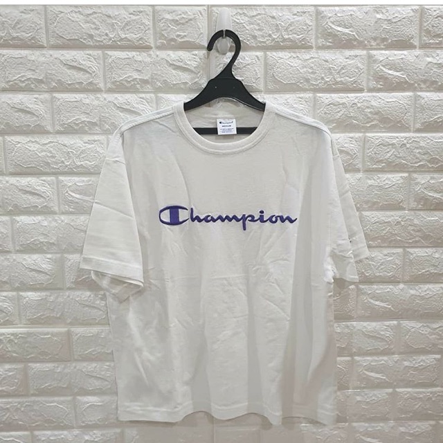 Baju champion