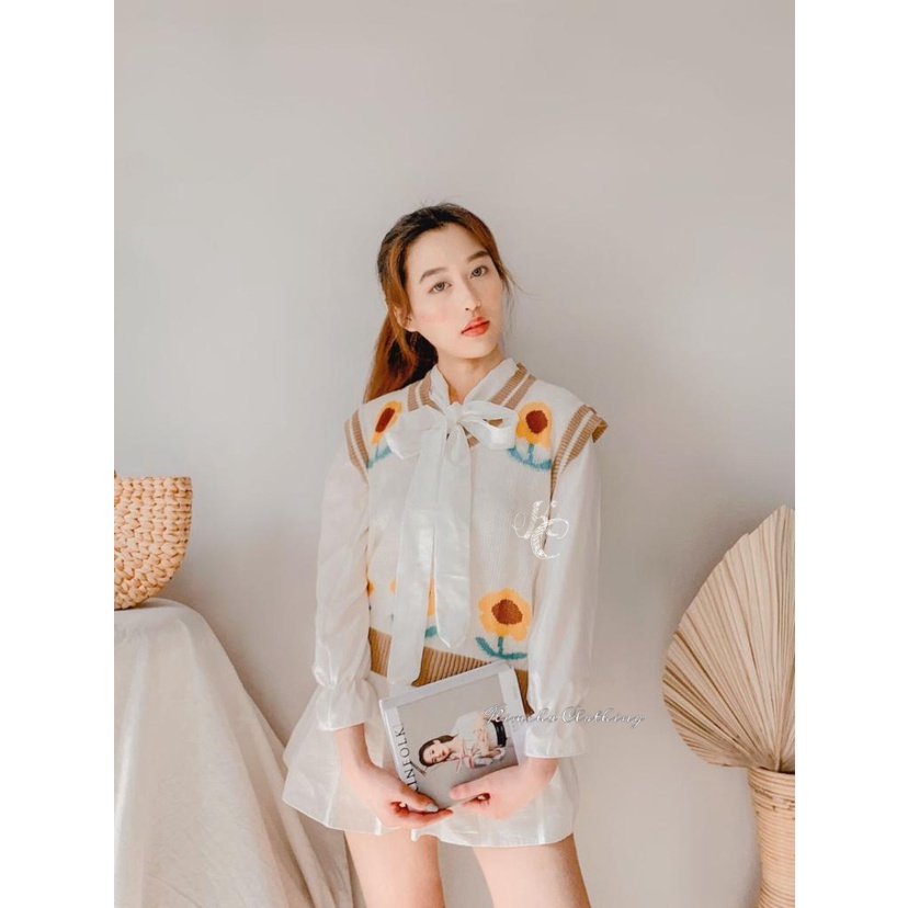 Kimsoo Vest OOTD KOREAN ATASAN WANITA RAJUT ROMPI BUNGA MATAHARI SIMPLE KASUAL