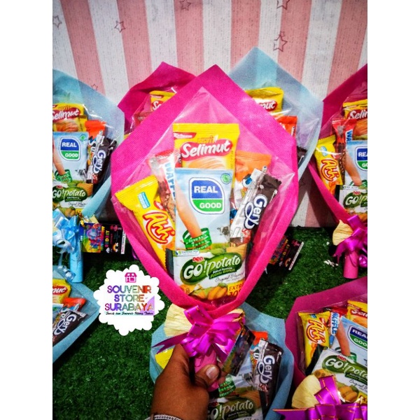 Bucket Snack Ultah / Bingkisan Ultah / bucket murah / bucket wisuda