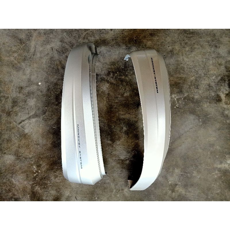 SPARE PART BOX GIVI E55 LIST BODY SAMPING BOX GIVI MAXIA 3 E55 COVER SAMPING GIVI E55 BOX GIVI E55 C