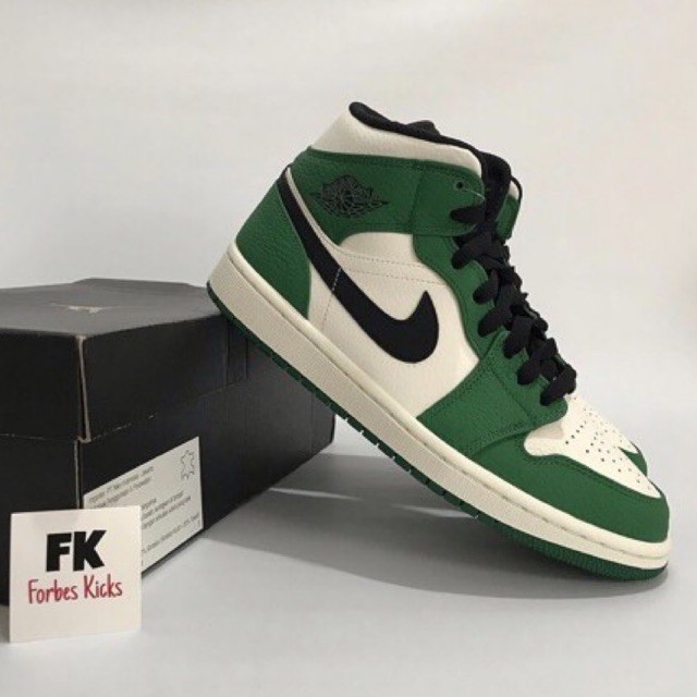 AIR JORDAN 1 MID SE PINE GREEN