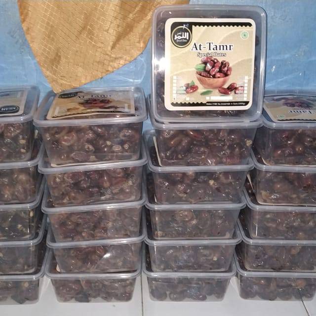 

Kurma khalas 1kg