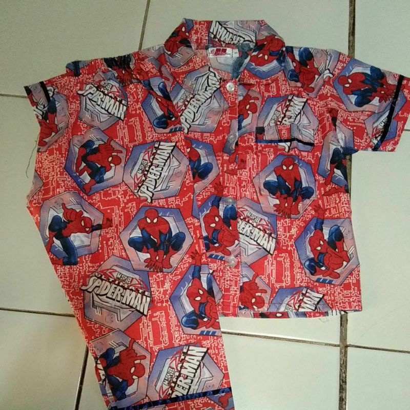 piyama anak spiderman size S usia 2-3tahun/baju tidur anak spiderman