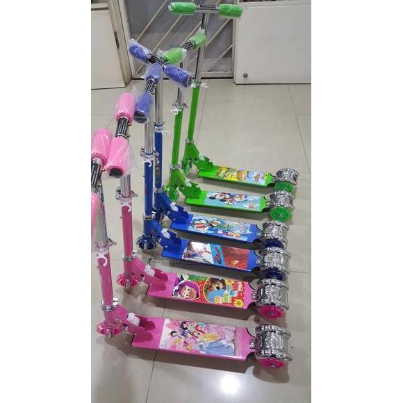 IHOT SALEl Scooter / Otoped / Skuter Anak Roda 3 Karakter - frozen IBDLl