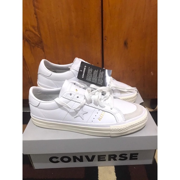 Converse One Star Alexis White Leather