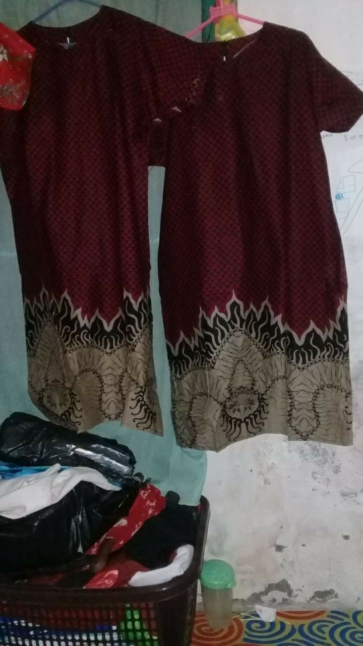 Batik Couple Keluarga - Couple Baju Batik Satu Keluarga Motif Gunung Merapi