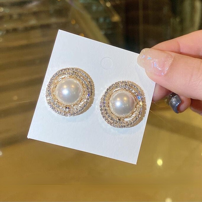 Anting Tusuk Retro Hias Mutiara + Berlian Imitasi Untuk Wanita