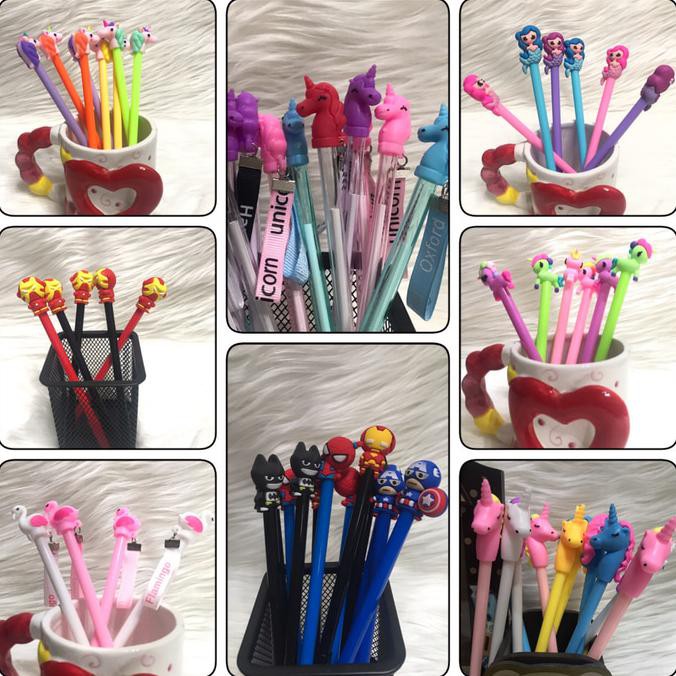 

Hot Sale Isi 4 Pcs Pulpen Gel Unik Cute Desain Karakter 3D Unicorn Avengers Spesial Edition