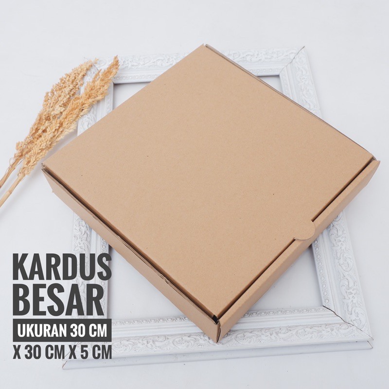 

PACKING KOTAK KARDUS CERIA HAMPERS