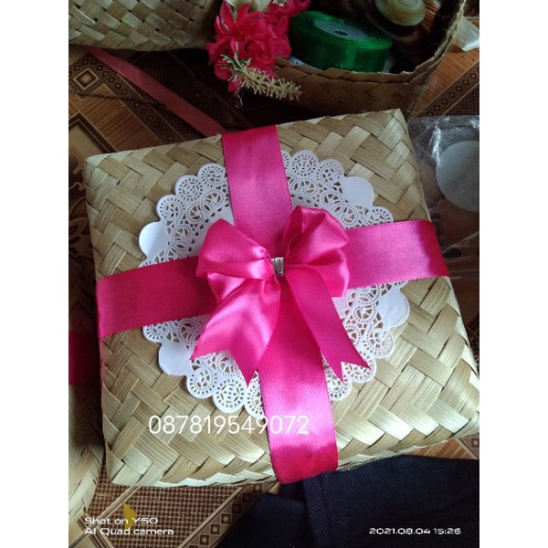 

besek 25x25 lengkp pita