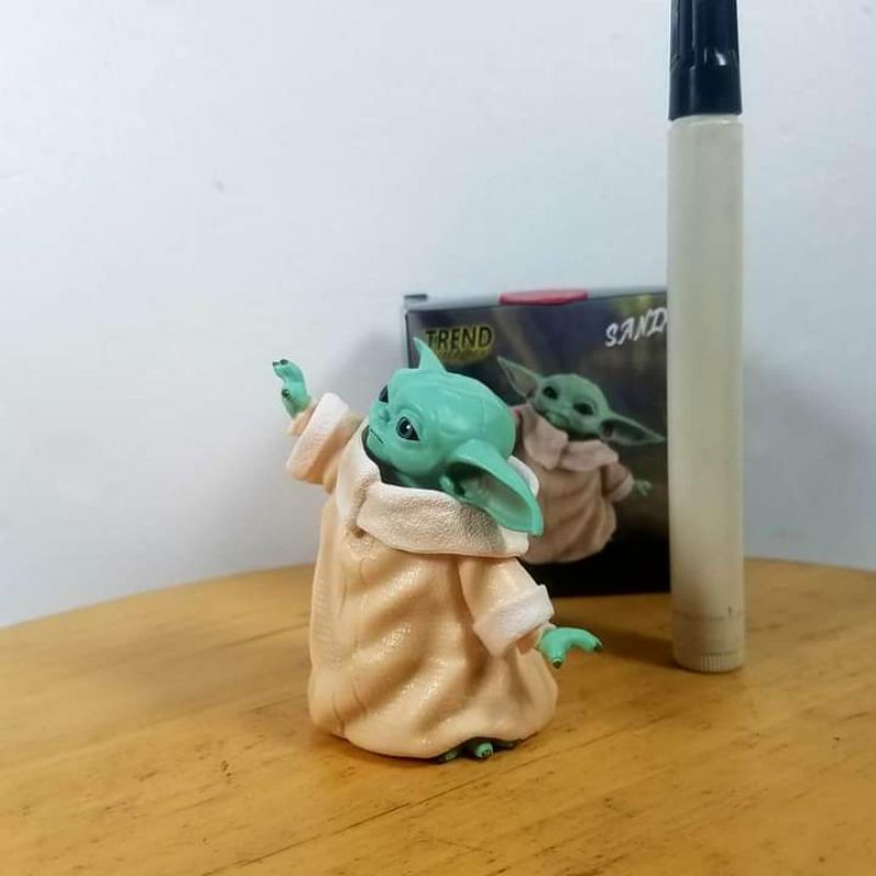mainan static yodamini statue baby yoda
starwars movie series