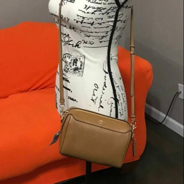 Coach F76629 Bennet Crossbody (light saddle) 19.5x8x13cm