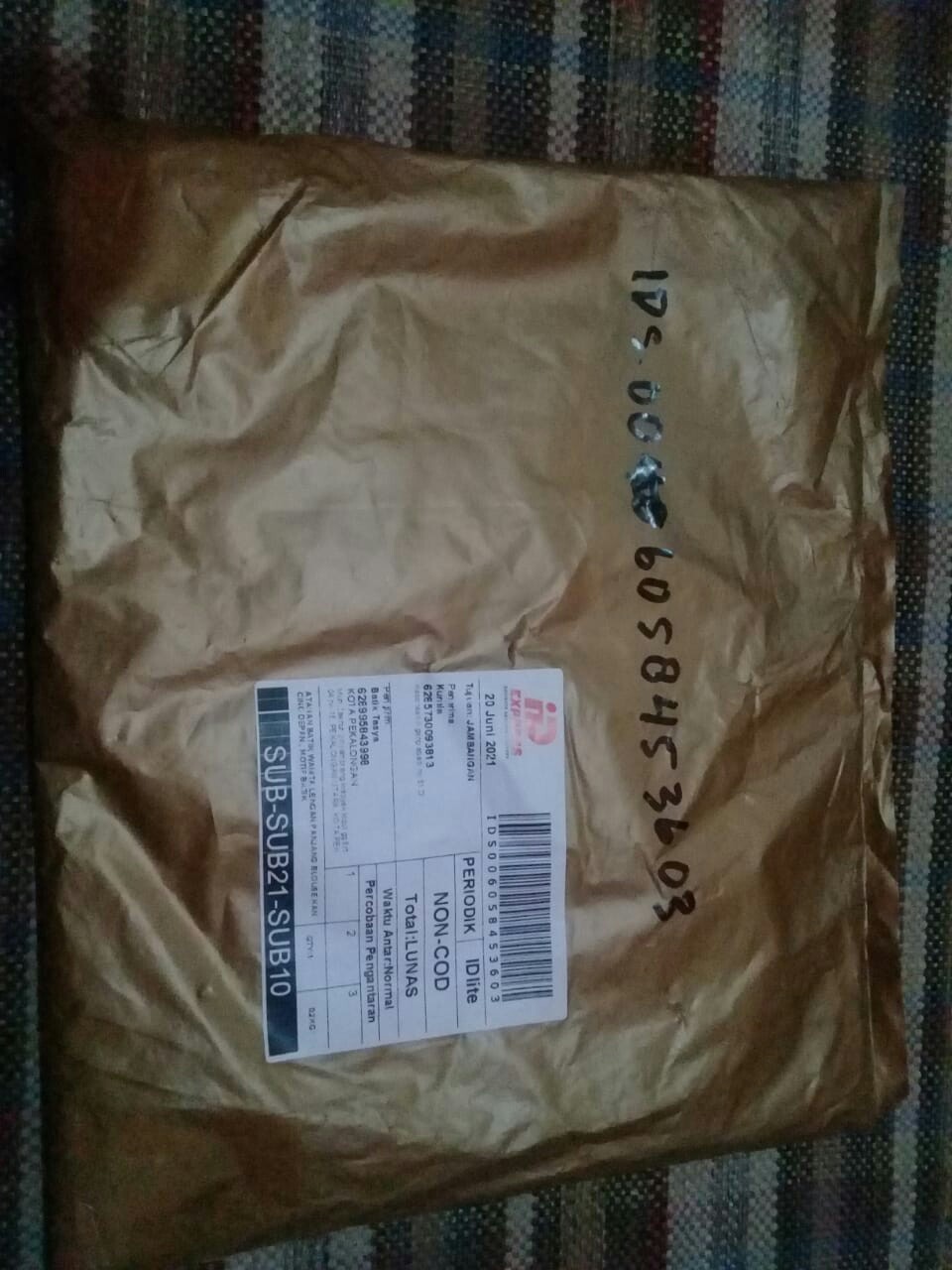 Atasan Batik Wanita Lengan Panjang Blouse Kancing Depan., Motif Batik