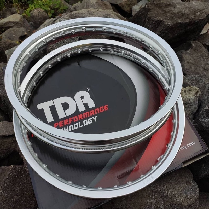 VELG TDR WSHAPE SILVER RING 17 (UK 160-185)