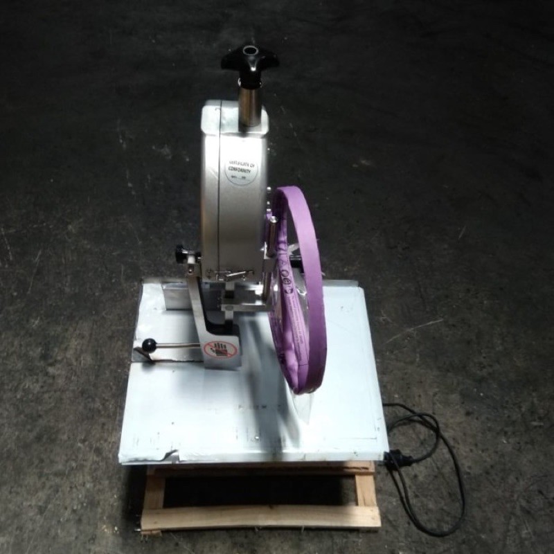 Mesin bone saw matrix j130/mesin potong tulang