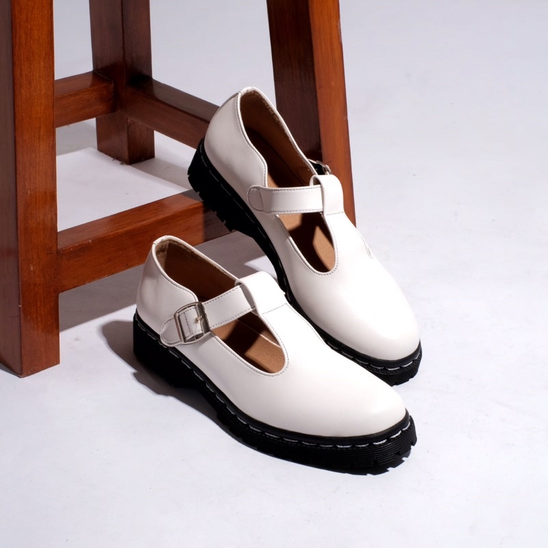 Sepatu slip on wanita murah KINARA SHOES