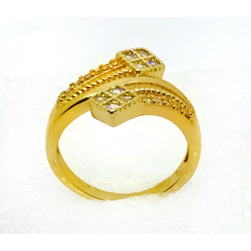 cincin wanita //perhiasan //cincin permata//cincin