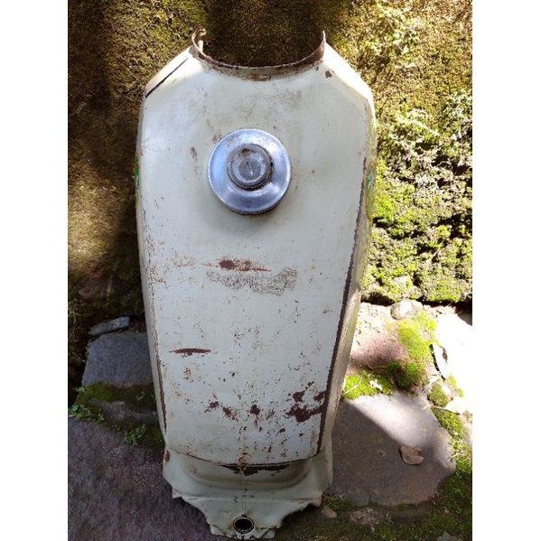 TANGKI GASTANK HONDA WIN EKS DINAS PUTIH SUSU ORIGINAL CAT RARE ITEM BEKAS MOTOR