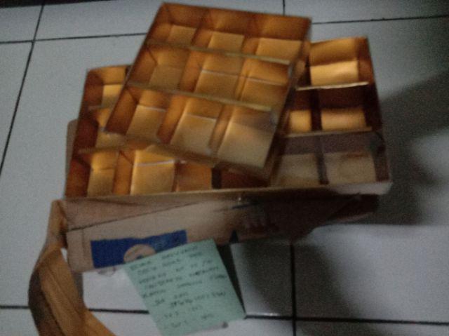 Kotak Sekat Coklat 9 - Box Coklat Sekat 9 - Ready Gold