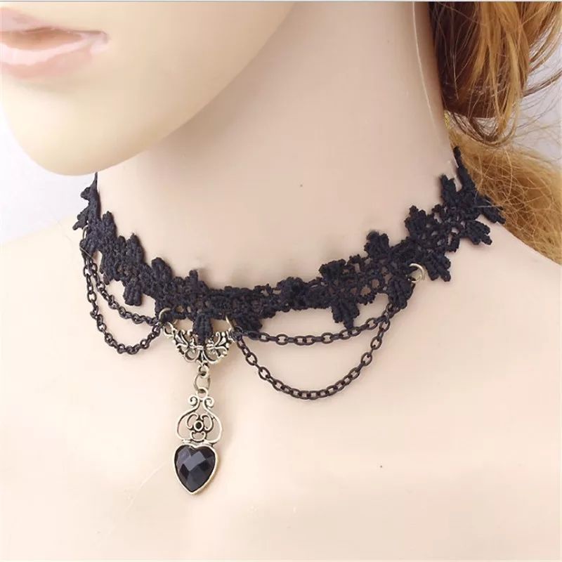 kalung choker renda hati gothic necklace Halloween