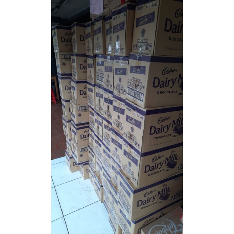 

coklat cadburry dairy milk 62g