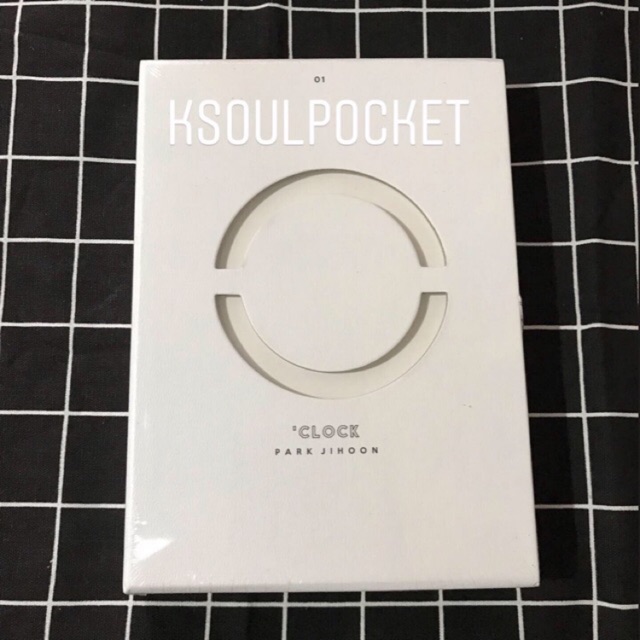 READY STOCK jihoon O'clock