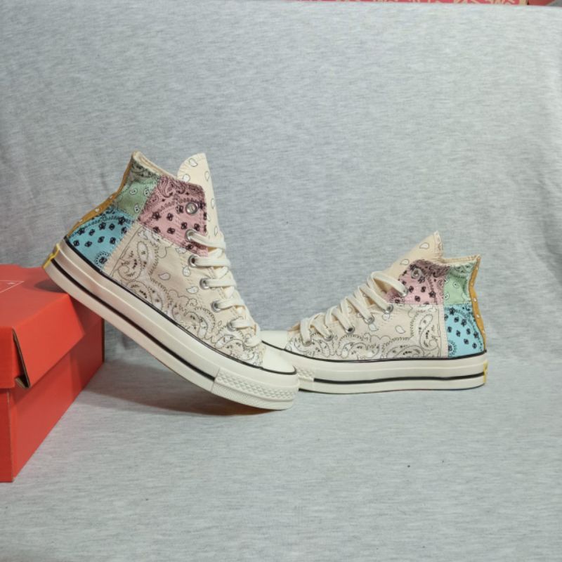 CONVERSE CHUCK TAYLOR ALL STAR 70s HI x OFFSPRING TIE PAISLEY PATCHWORK BANDANA