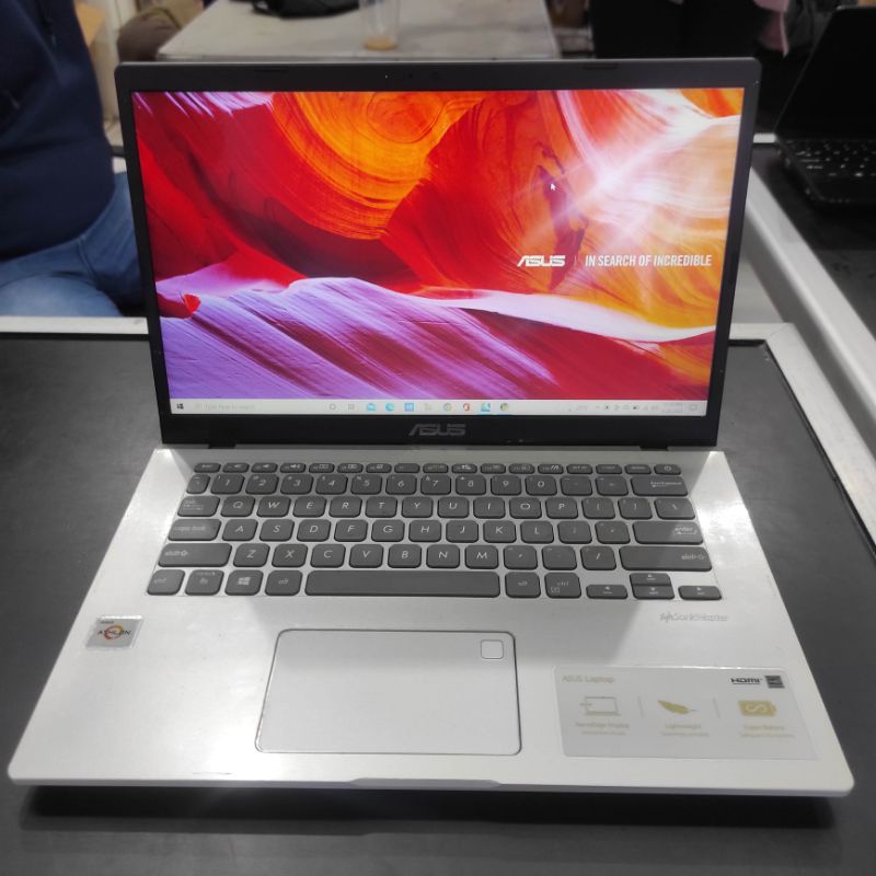 Laptop Asus M409DA Amd Athlon Silver 3050U/4GB/1TB/WIN10 Second Mulus