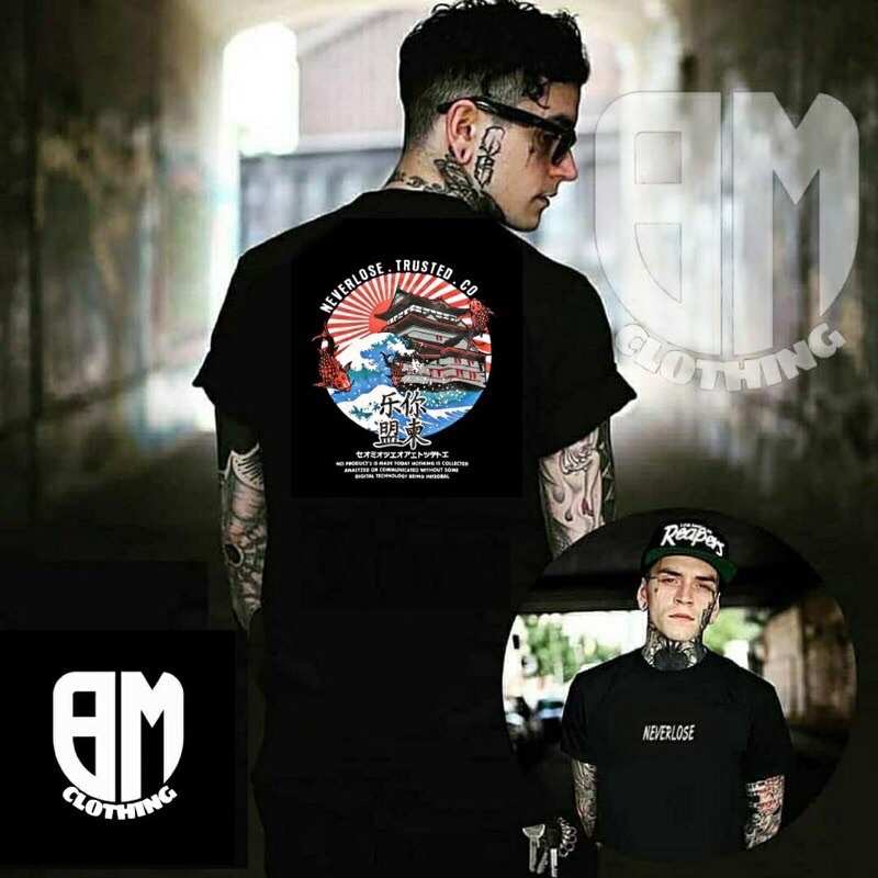 BAJU KAOS T SHIRT ATASAN DISTRO PRIA WANITA COWOK CEWEK GAMBAR TULISAN JEPANG JAPAN CINA WARNA HITAM