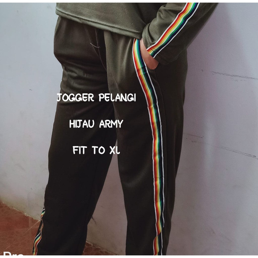 Jogger Pelangi