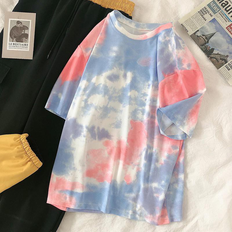 Oversize Tee / Tshirt Wanita Model Longgar Motif Tie Dye