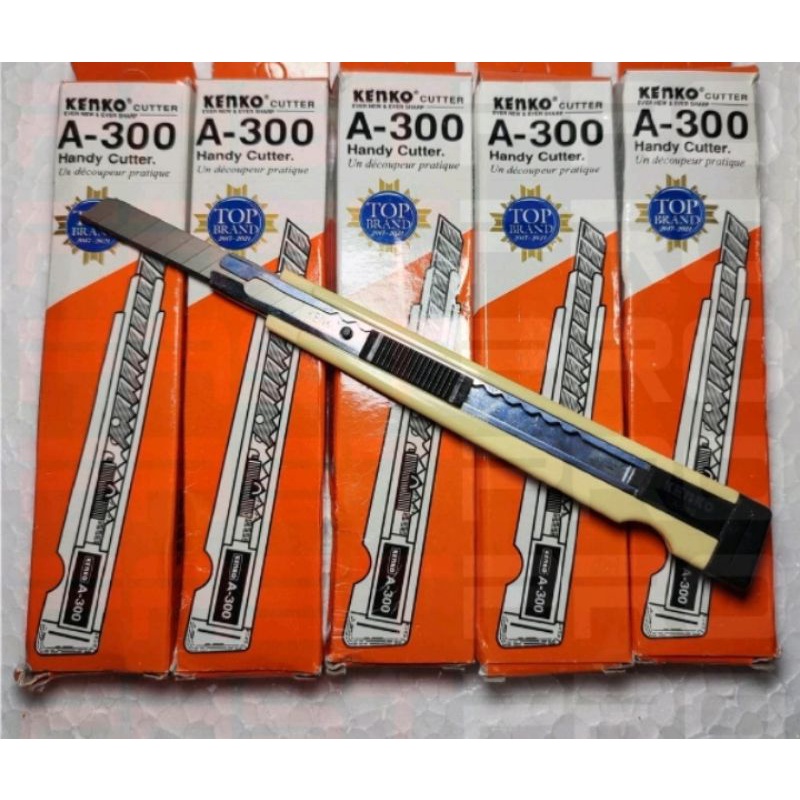 

Cutter / Pisau Pemotong Kenko A-300 Kecil