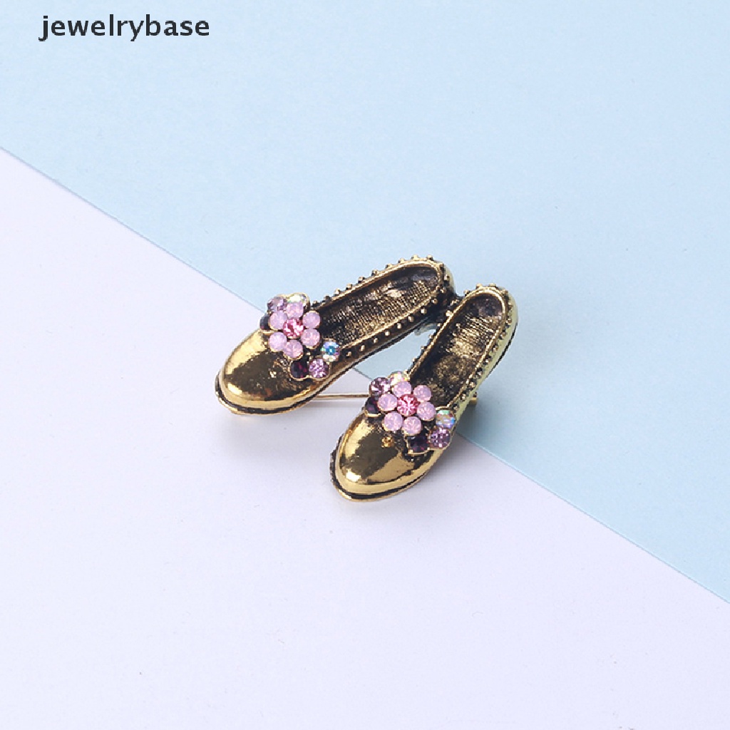 Bros Pin Bentuk Sepatu Aksen Bunga Berlian Imitasi Warna Pink Gaya Retro Vintage