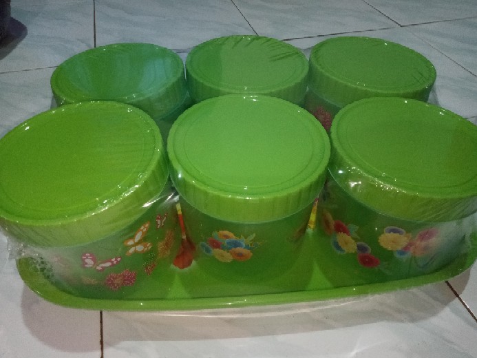 Toples Shiro Calista Free Bubble Wrap