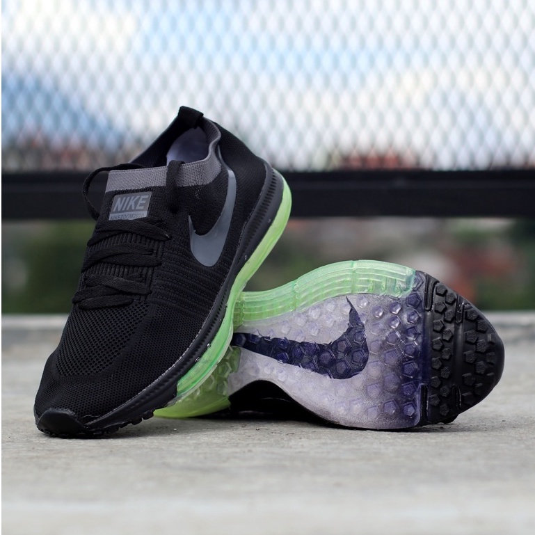 SEPATU LARI PRIA NI FLYKNITE TOP SELLER