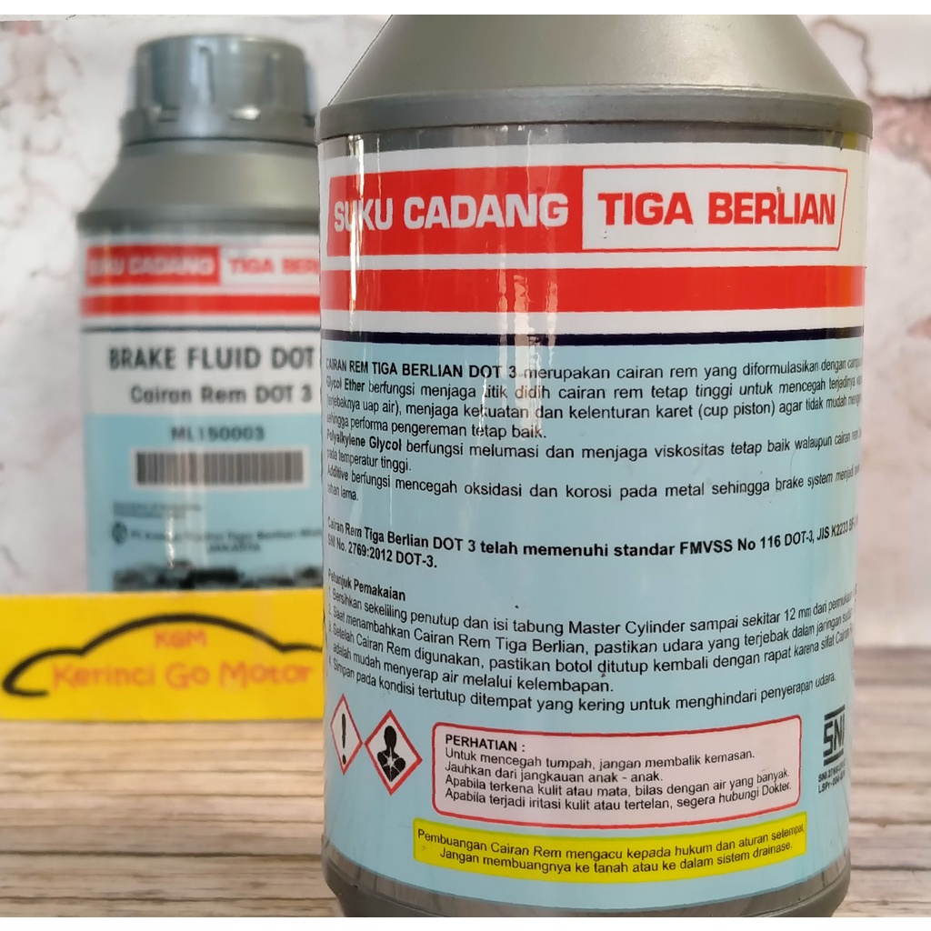 MITSUBISHI MINYAK REM DOT3 300ml BENING CAIRAN REM