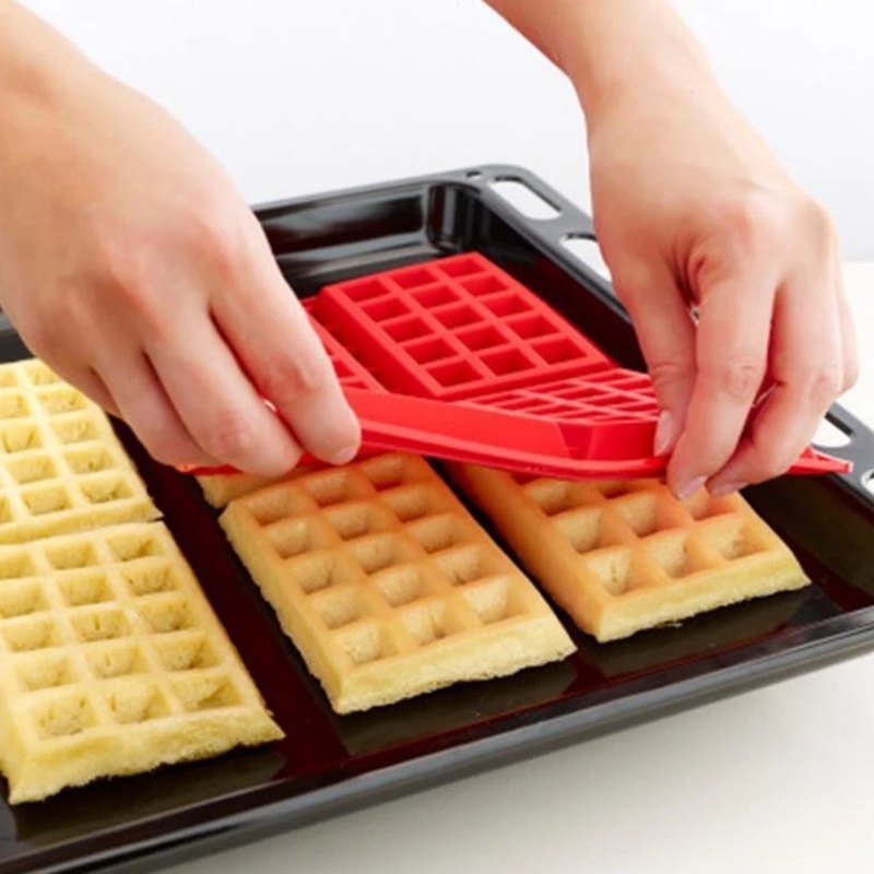 Cetakan Waffle / Coklat / Biskuit / Kue Bentuk Hati / Kotak Bahan Silikon Reusable Diy