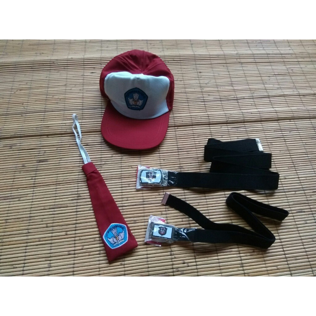 DASI SEKOLAH SD PEREMPUAN DAN LAKI-LAKI M260