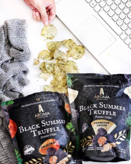 Keripik kentang Aroma Black Summer Truffle Potato Chips