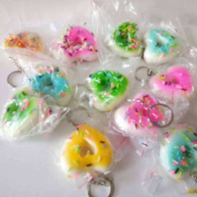 SQUISHY MINI SPRINKLE LOVE BUN