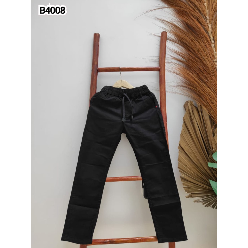 CELANA PANJANG CHINOS HITAM ANAK B4008